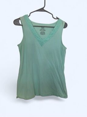 Faded Glory Lace Trim V-Neck Tank Top - Mint Green